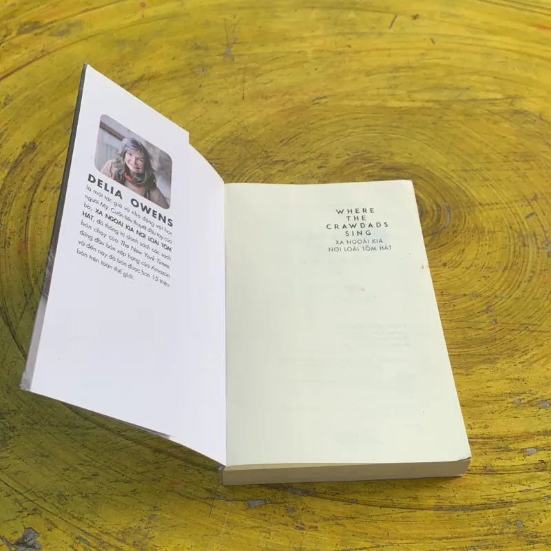 Xa ngoài kia loài tôm hát- DELIA OWWENS 783358