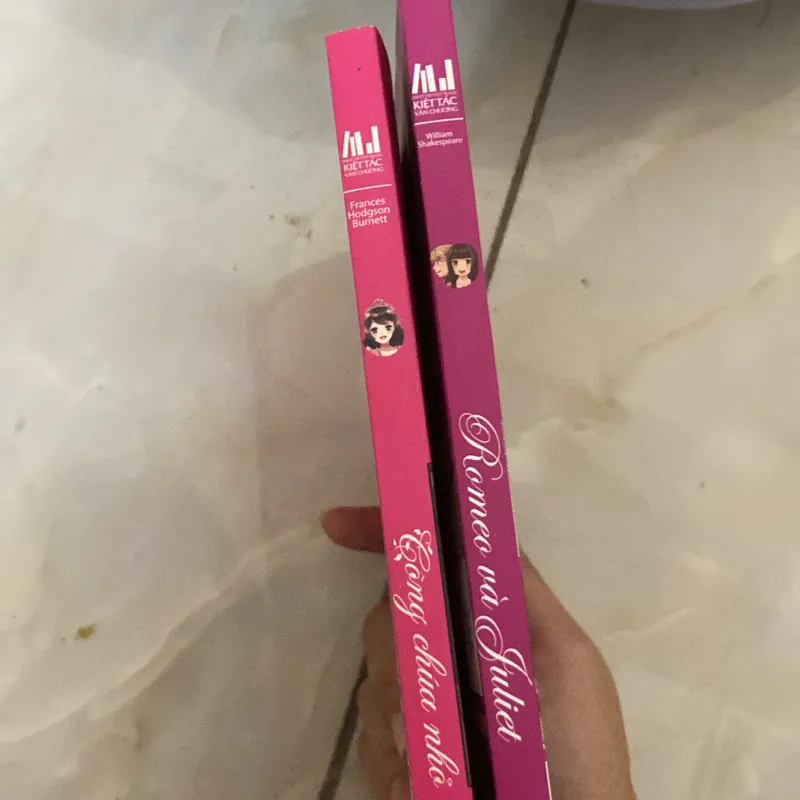 Combo 2 quyển công chúa nhỏ + romeo và juliet 1032676