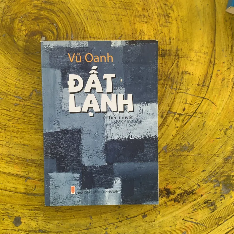 ĐẤT LẠNH - VŨ OANH 1002922
