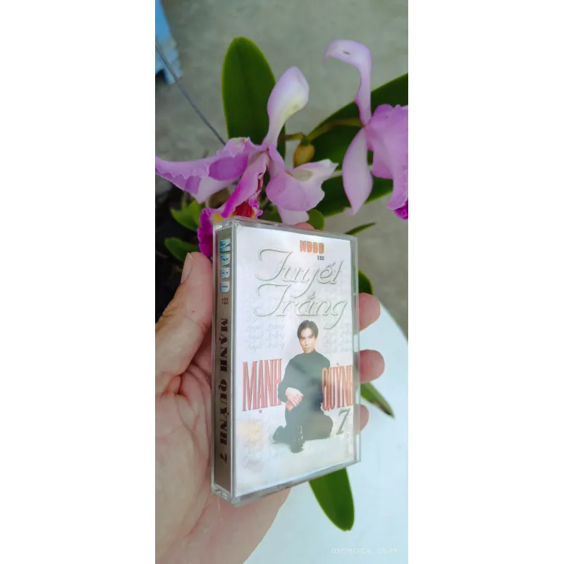 Băng Cassette Nhạc Tuyết Trắng Mạnh Quỳnh 957102