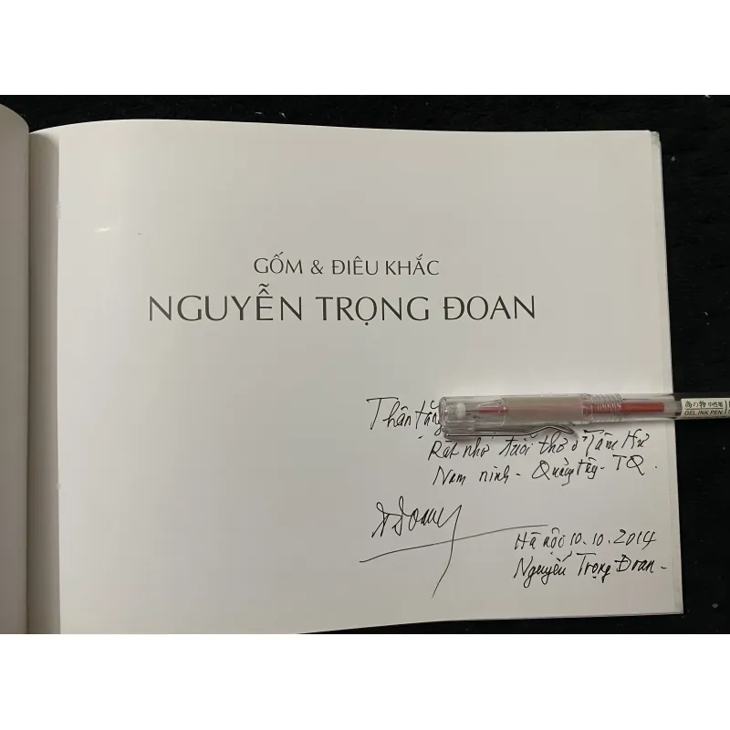 Gốm và nghệ thuật- Nguyễn Trọng Đoàn (chữ ký ) 1009299