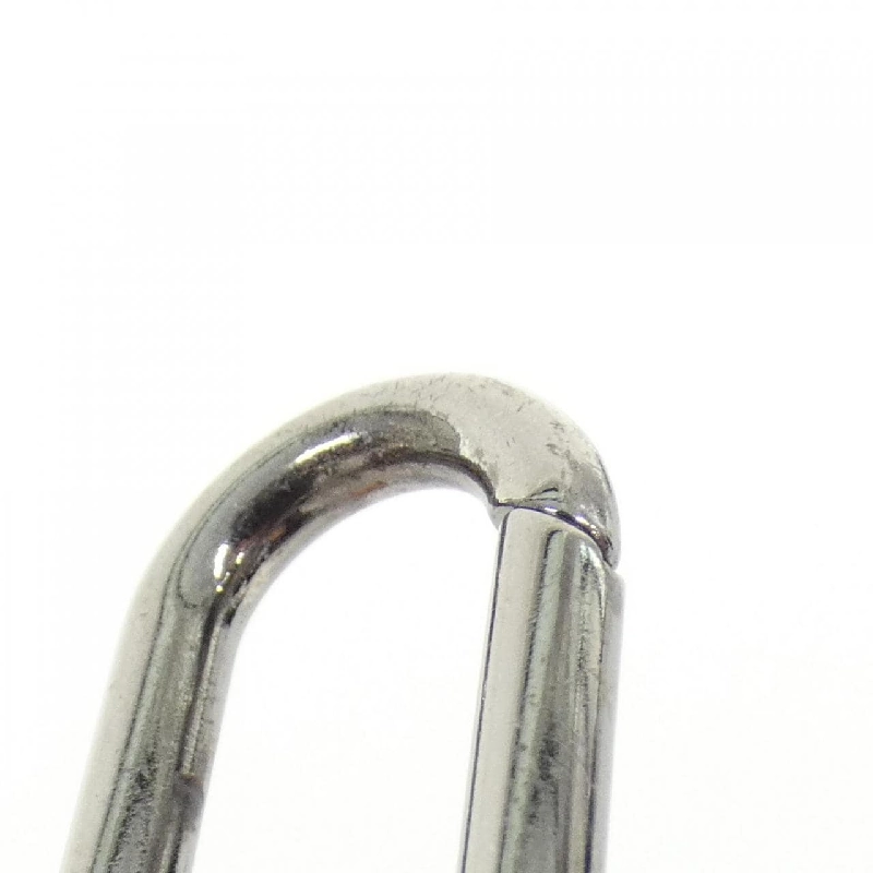 Tai nghe Louis Vuitton Monogram Eclipse Etui GI0496 625722