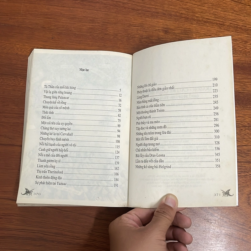 II Tựa sách: ERAGON _ Cậu Bé Cưỡi Rồng (Tập I) - CHRISTOPHER PAOLINI - 2010 497160