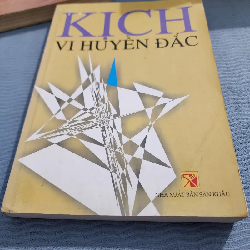 Kịch | vi huyền đắc 1003724