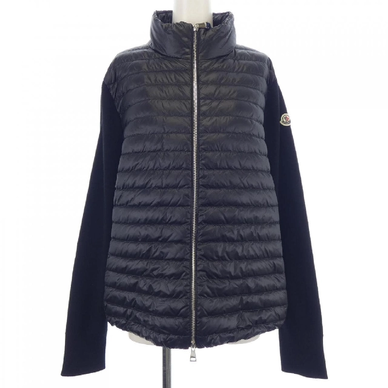 Áo khoác lông vũ MONCLER 637237