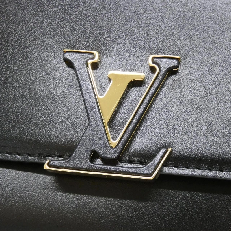 Ví Louis Vuitton On Chain Capucines M12710 Túi đeo vai 608705