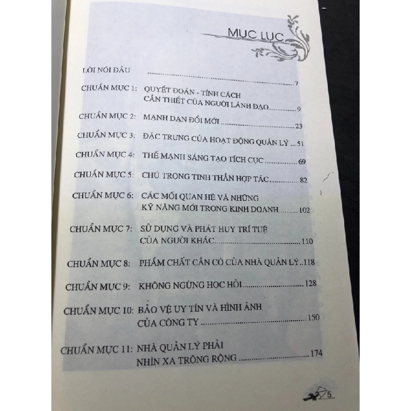 Jack Welch và 11 chuẩn mực điều hành của nhà lãnh đạo 2019 mới 85% bẩn nhẹ bụng sách Lam Minh HPB2306 SÁCH KỸ NĂNG 450989