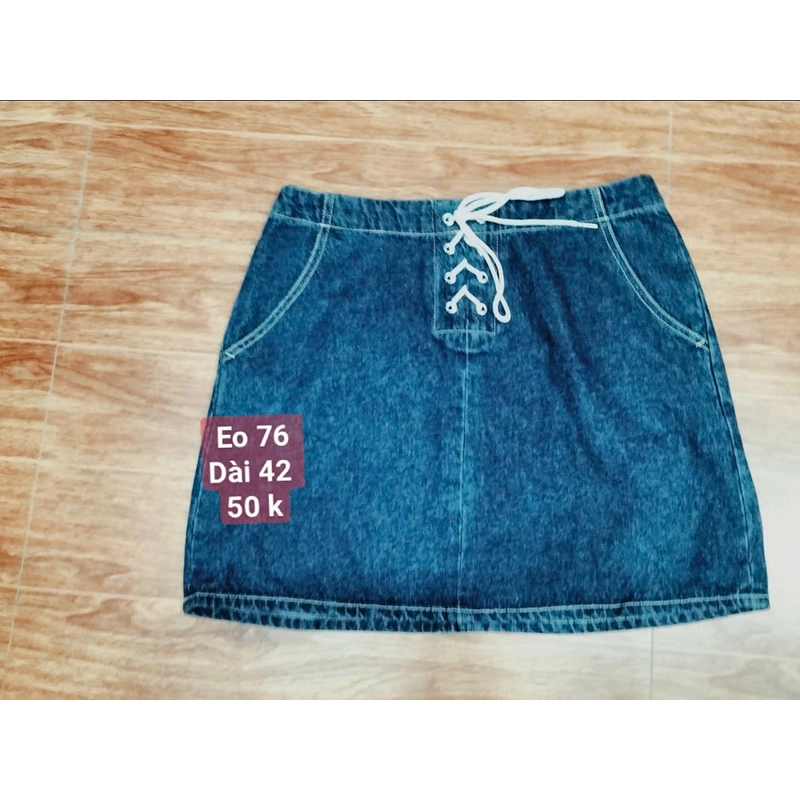 chân váy zin  size s m  539057