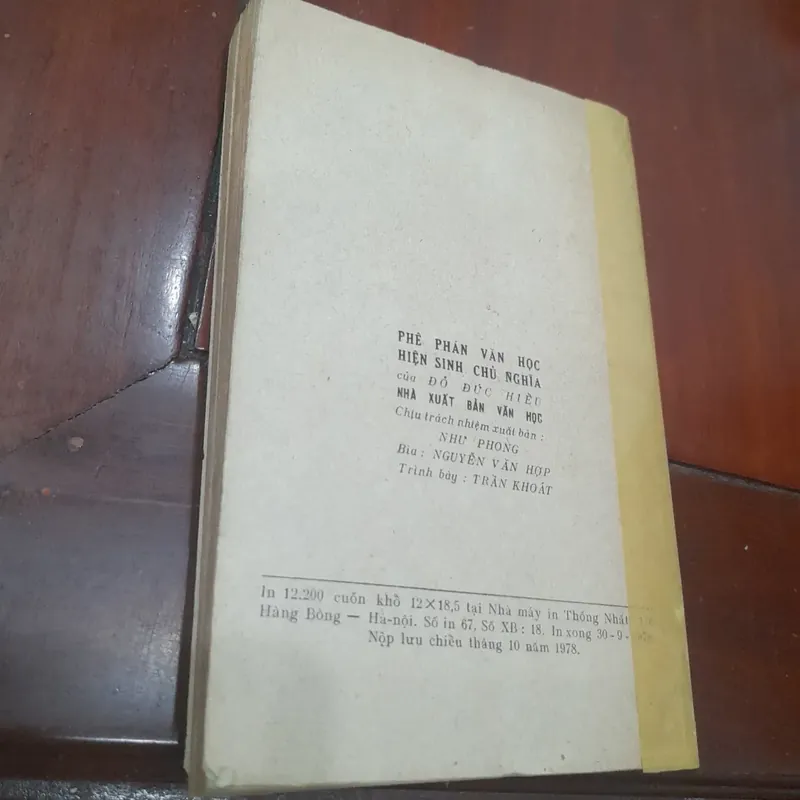 Đỗ Đức Hiểu - PHÊ PHÁN VĂN HỌC HIỆN SINH CHỦ NGHĨA 739052