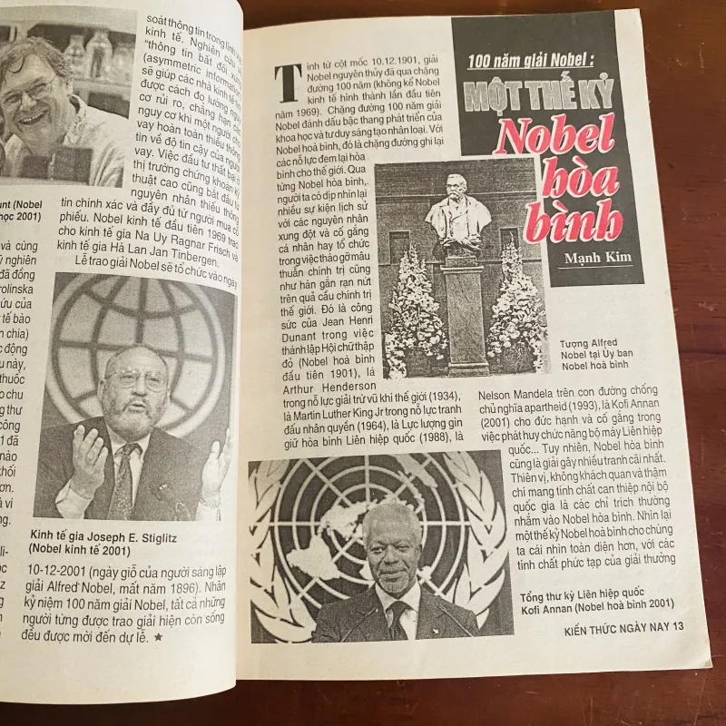 Tặng cho khách có đơn của shop, mỗi đơn tối đa 2 cuốn 0đ 990021