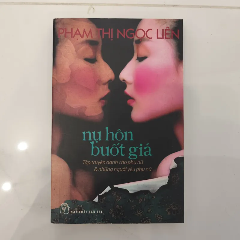 Nụ hôn buốt giá  606868