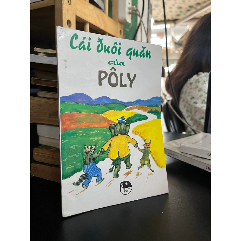 Cái đuôi quăn của Pôly 478254