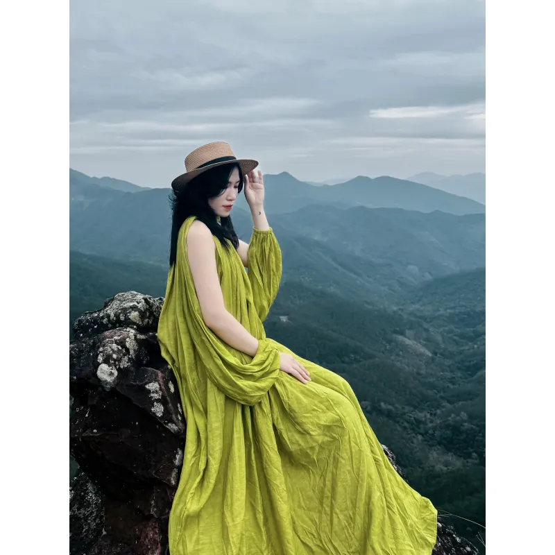 Váy mua 280k mới mặc 30p chụp ảnh new 99% 998483