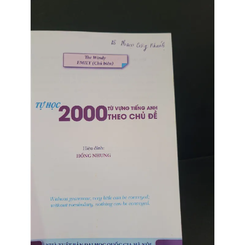 Tự học 2000 từ vựng tiếng anh theo chủ đề mới 90% bẩn nhẹ, có chữ viết 2014 Emily HCM3004 HỌC NGOẠI NGỮ 444946