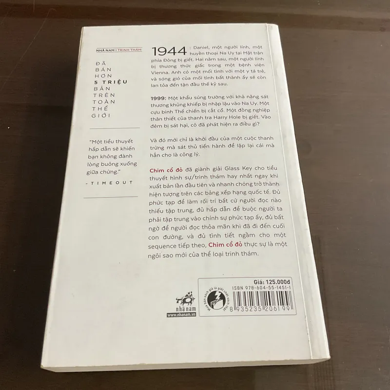 Chim cổ đỏ - Jo Nesbo 719552