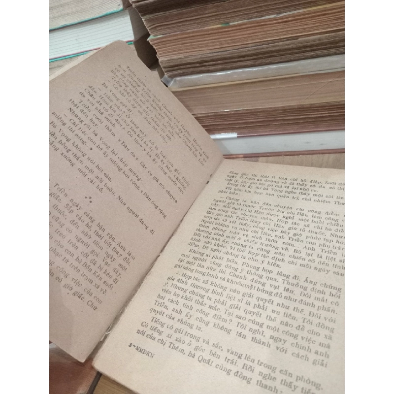 Những mảnh đời khác nhau - Hoàng Minh Tường, Phạm Ngọc Chiều 784340