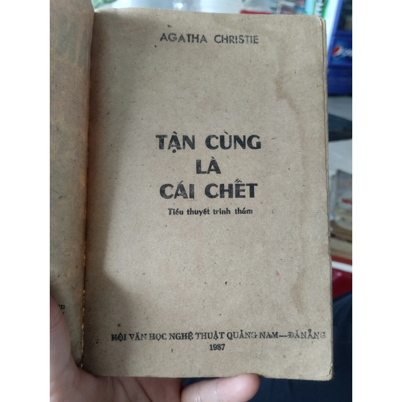 tiểu thuyết trinh thám "Tận cùng là cái chết" 1987  546344