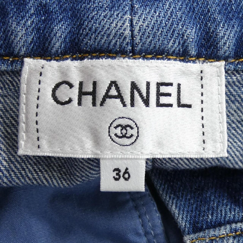 Chanel CHANEL P73731V65335 Jeans - Hàng hiệu Authentic 814697