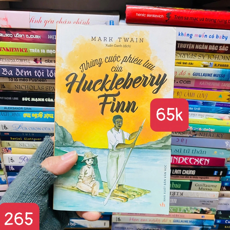 Những cuộc phiêu lưu của Huckleberry Finn Tiểu thuyết của Mark Twain - số 265 393923