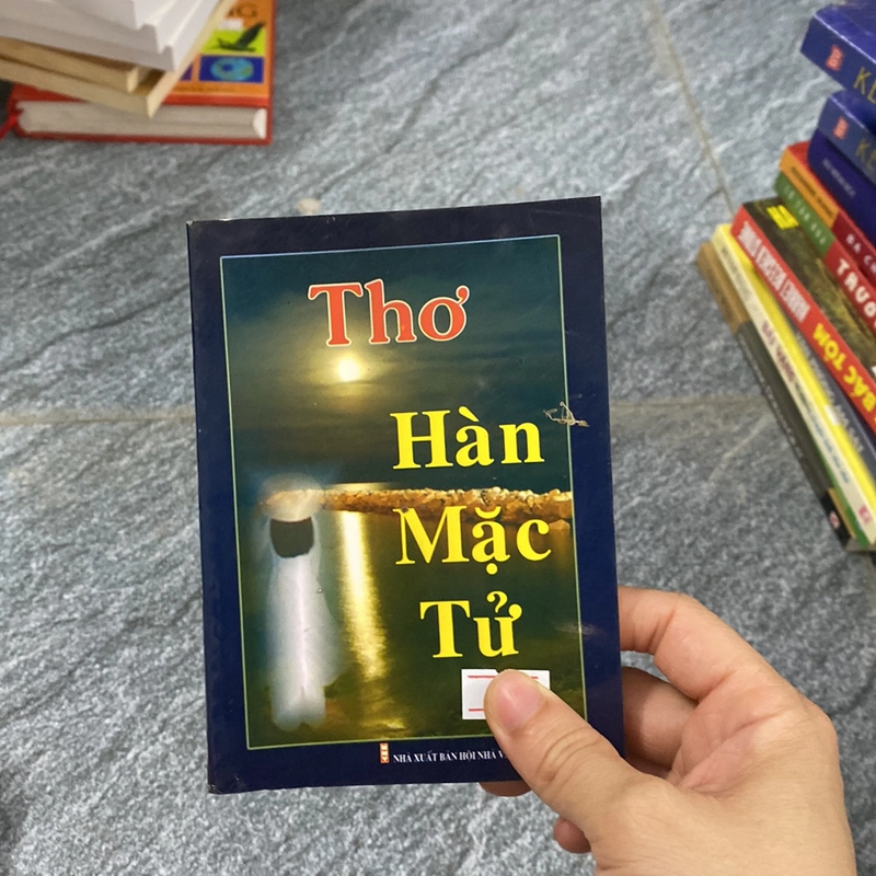 Sách thơ Hàn Mặc Tử 529478