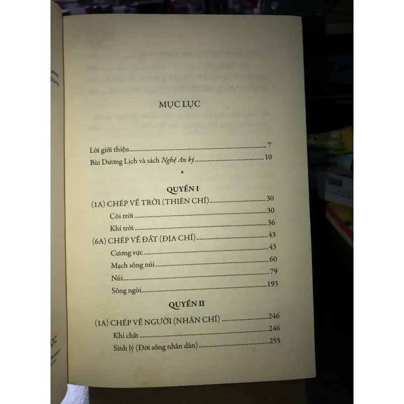 Nghệ An ký - Bùi Dương Lịch  760022