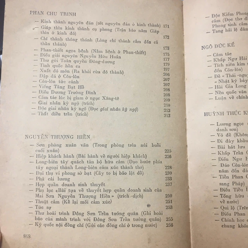 THƠ VĂN YÊU NƯỚC VÀ CÁCH MẠNG ĐẦU THẾ KỈ XX ( 1900-1930 ) 497935