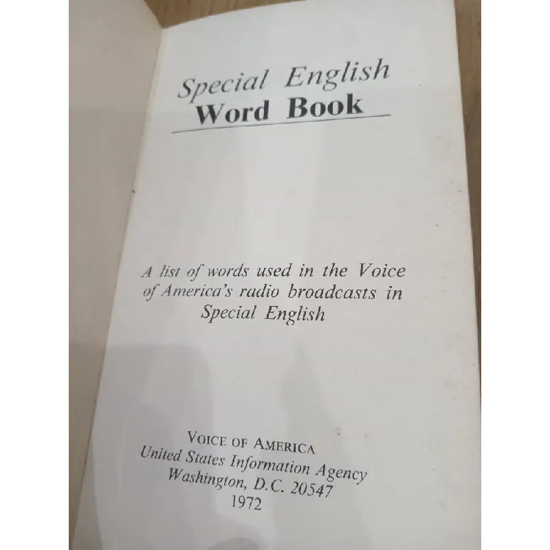 Special English word book 560599