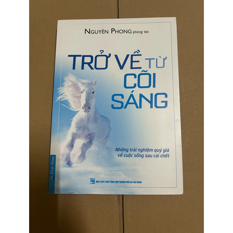 Trở về từ cõi sáng 504111