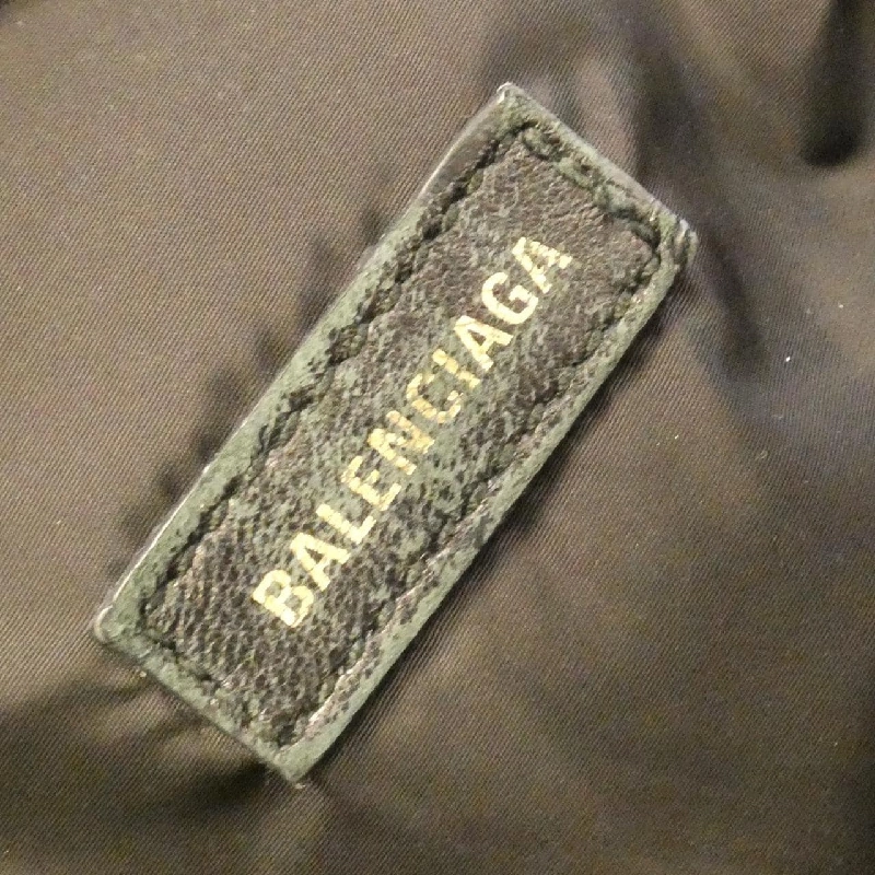 Balo thắt lưng Balenciaga Wheel 528862 9F91X - Hàng hiệu Authentic 764197