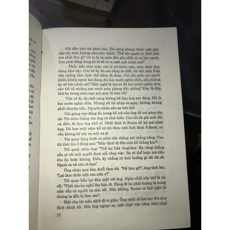 Người lữ hành kỳ dị - Harold Robbins 975545