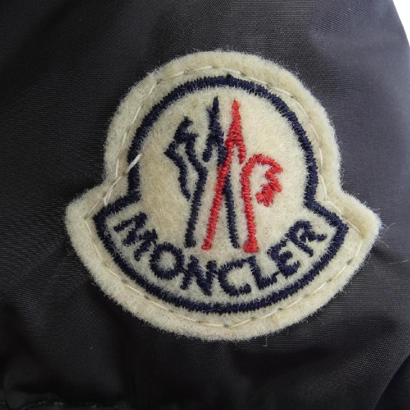 Áo khoác lông vũ MONCLER 635683