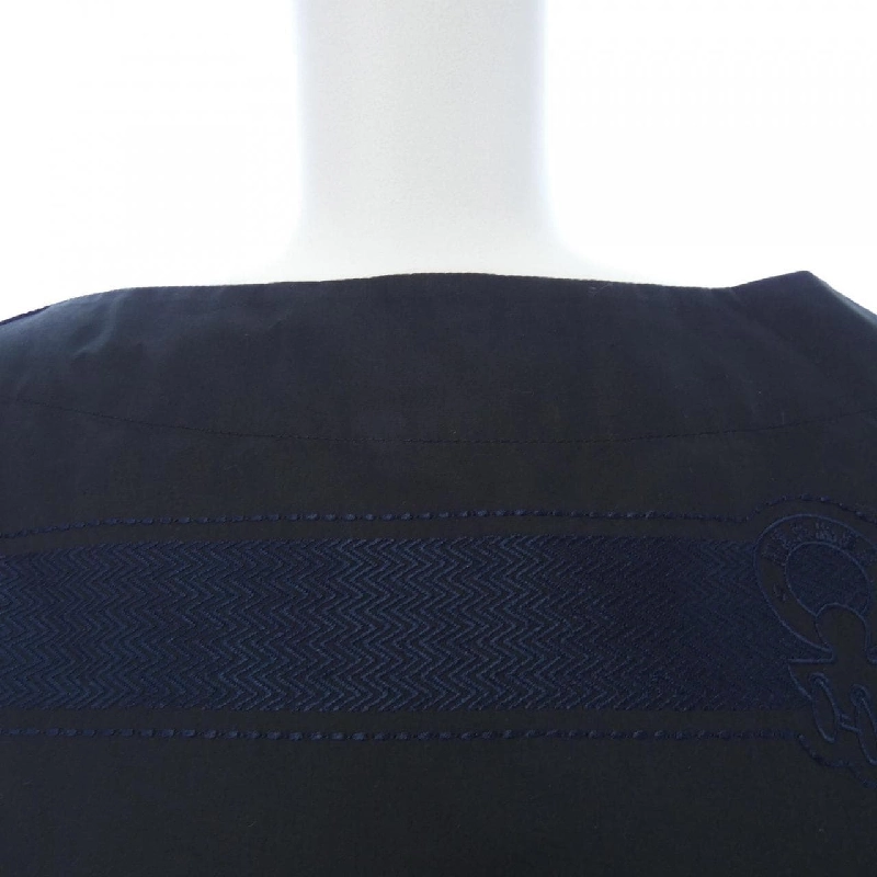 【Mã giảm giá】Áo HERMES 637189