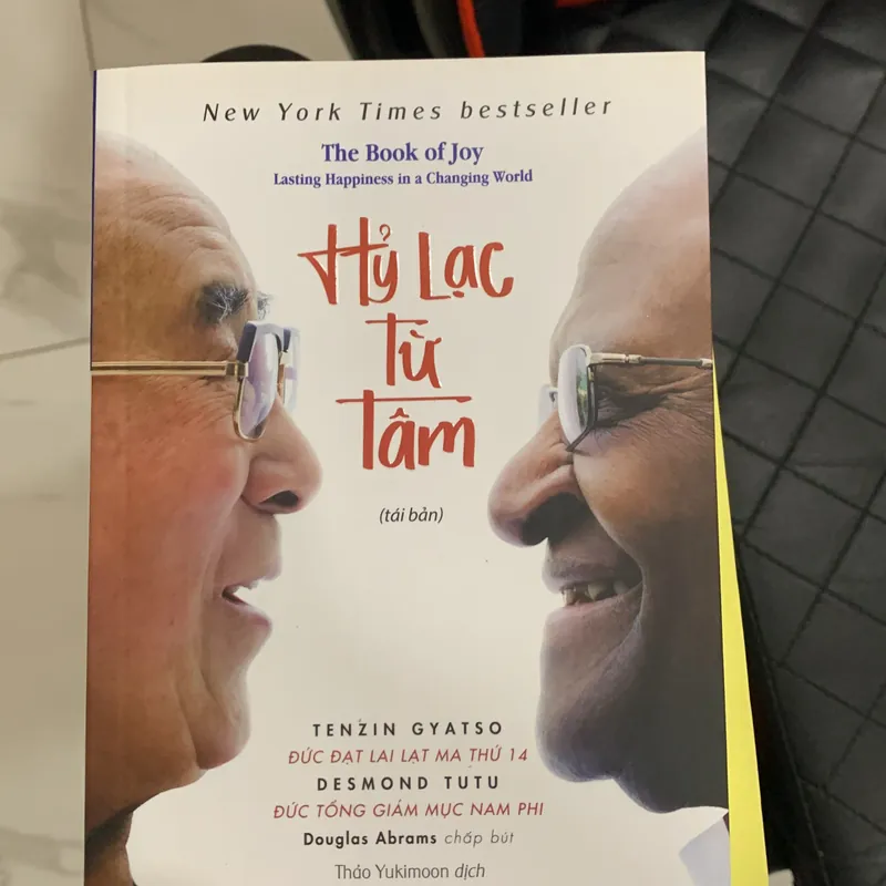 Sách hỷ lạc từ tâm 594413