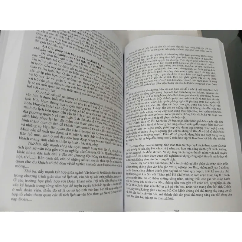 GIẢI PHÁP XÂY DỰNG KHÔNG GIAN VĂN HÓA HỒ CHÍ MINH TẠI THÀNH PHỐ HỒ CHÍ MINH 996497