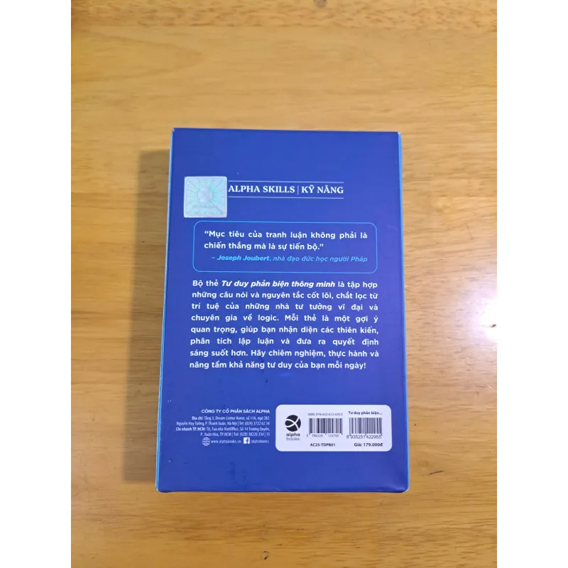 Flashcard Tư Duy Phản Biện - Rèn Luyện Tư Duy Khác Biệt & Logic (Alpha Books) 975290