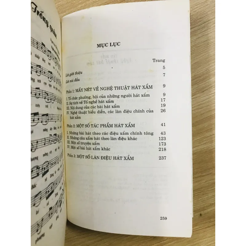 TÌM HIỂU NGHỆ THUẬT HÁT XẨM 595310