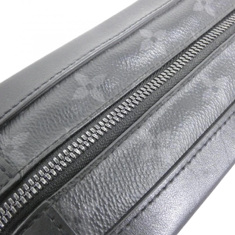 Túi xách vai Louis Vuitton Monogram Eclipse Soft Trunk M44730 612602