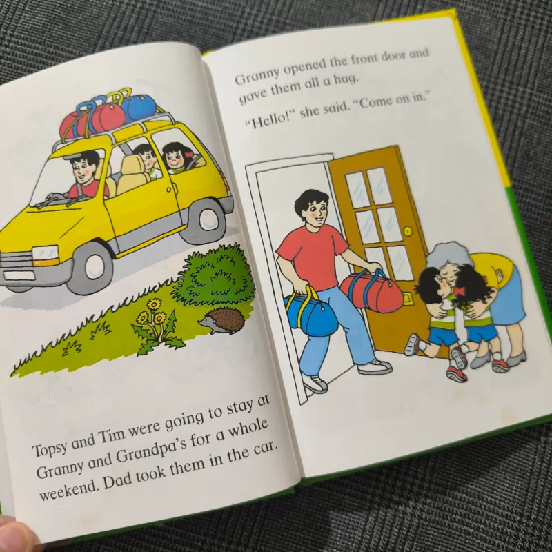 (Ladybird) Topsy + Tim - A Special Visit - Jean and Gareth Adamson 754582