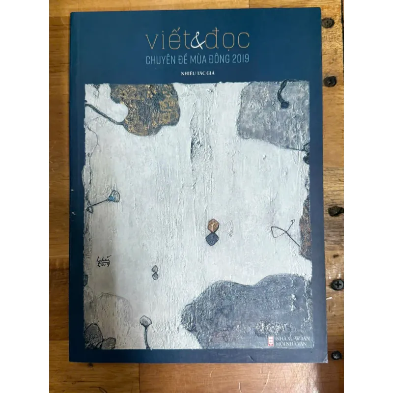 Viết & Đọc - Chuyên đề số mùa đông 2019 1001984