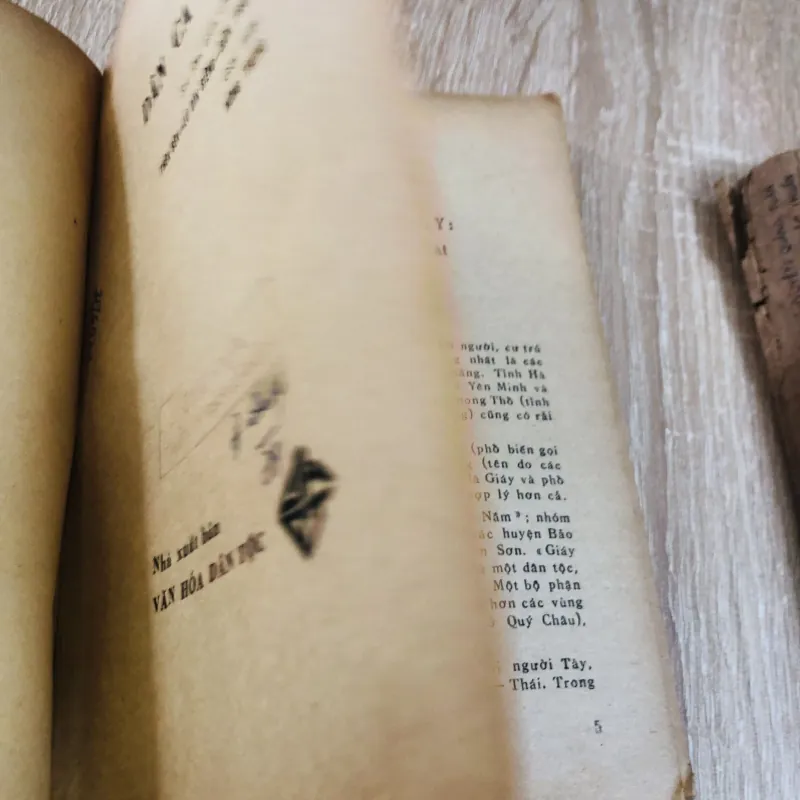 DÂN CA GIÁY 929011