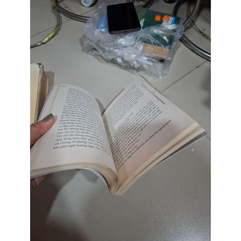 Mưa suốt tháng giêng 957759