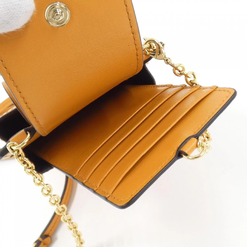 Salvatore Ferragamo 22 0381 Ốp điện thoại 628102