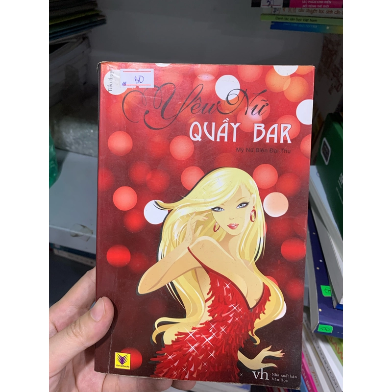 Sách Yêu nữ quầy bar 505542