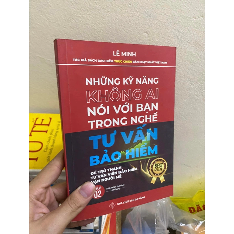 Sách Những kỹ năng không ai nói với bạn trong nghề tư vấn bảo hiểm 312052