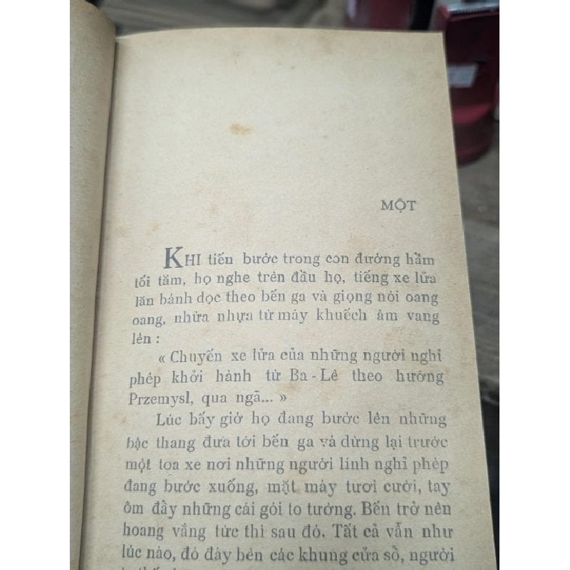 Chuyến viễn hành trong đêm - Heinrich Boll ( Huỳnh Phan Anh dịch ) 746581