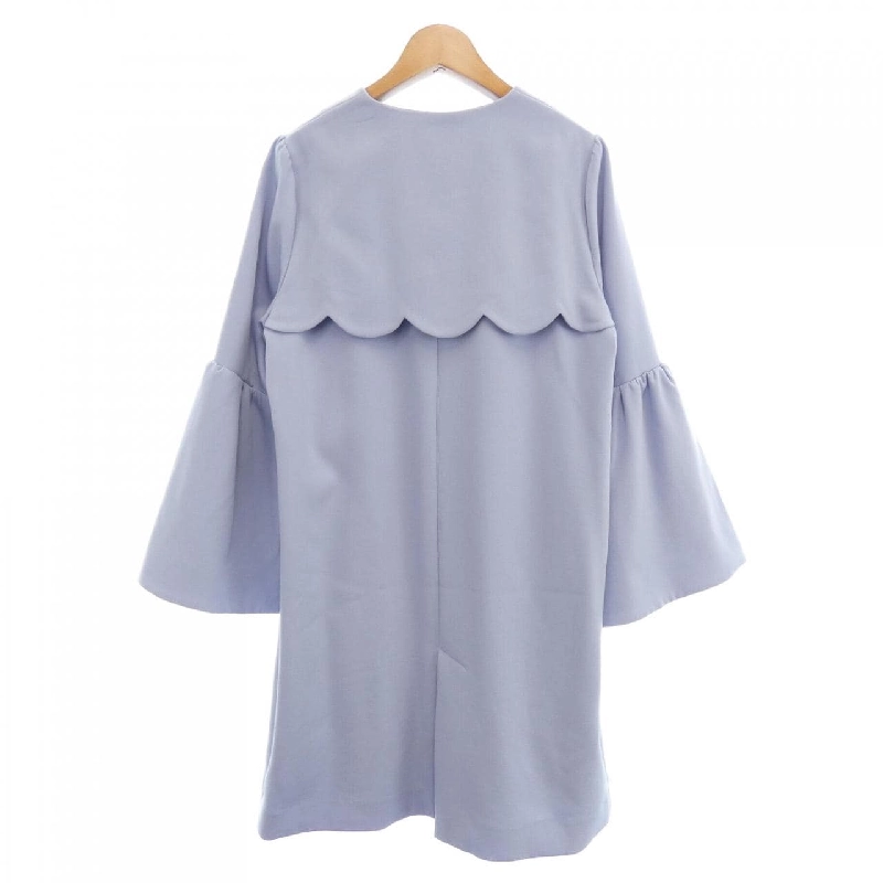 Áo khoác Chesty 11S902 - Hàng hiệu Authentic 818975