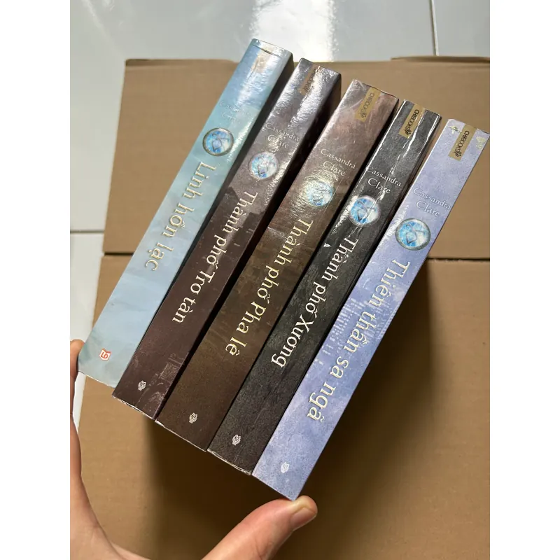 Series Vũ Khí Bóng Đêm (Tập 1 - 5) 960865