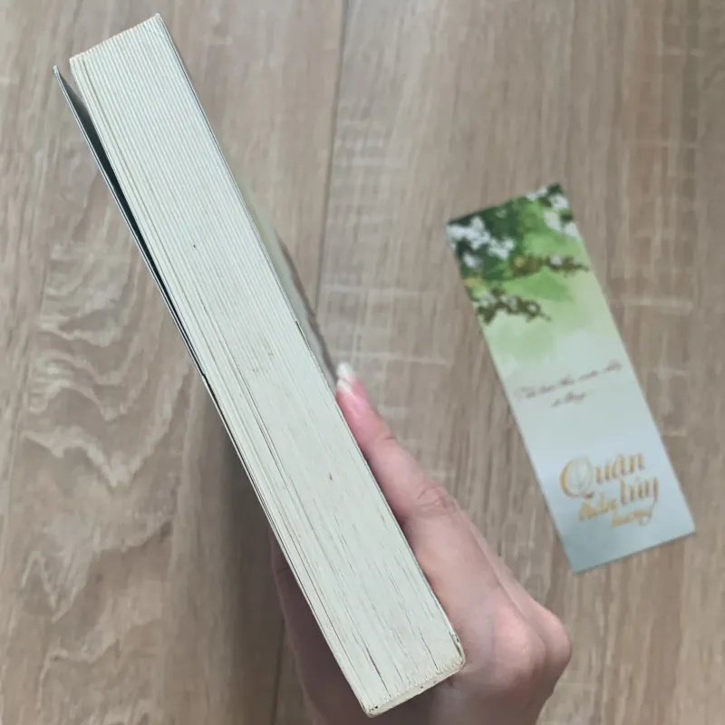 Quân tuý trầm hương - Thuỵ Giả 1025697