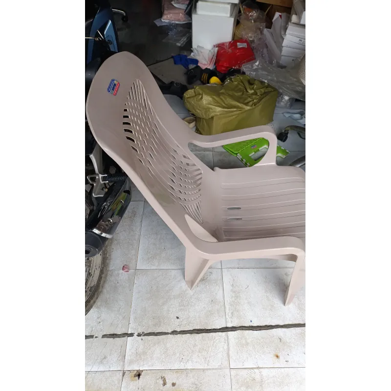 Ghế sofa nhựa Duy Tân mới 99% 800263