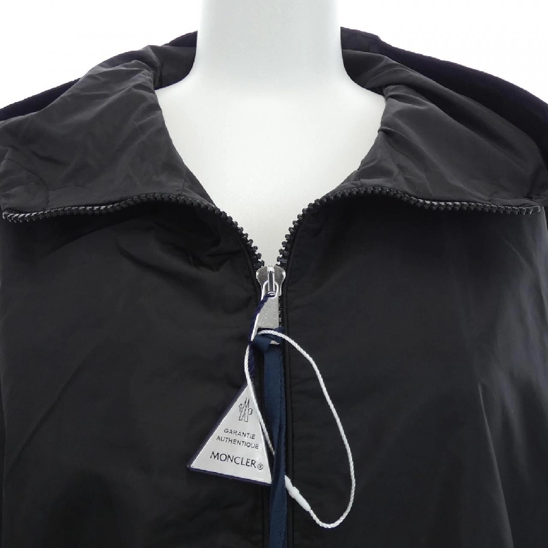 Áo khoác MONCLER WETE - Hàng hiệu Authentic 818474